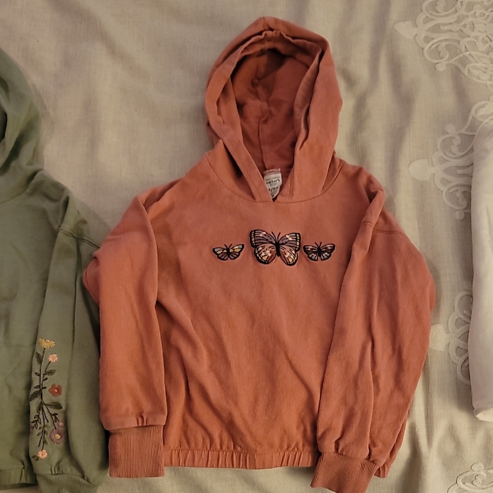 Set of Three Graphic Hoodies Amd Crop Sweaters - Green, Pink, and White, Size 7 - Picture 3 of 4